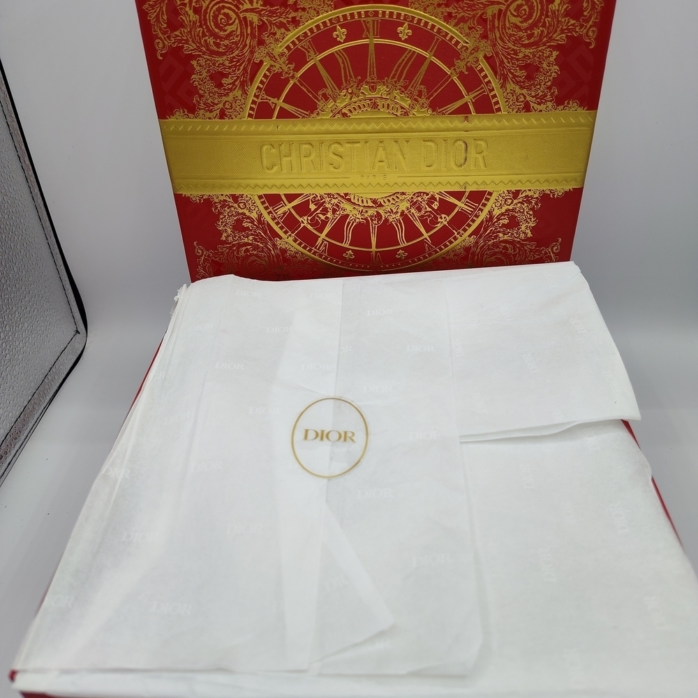 DIOR Holiday 2023 Red & Gold Gift Box Medium VIP Gifting Set w/Tissue & Shred - Picture 2 of 3